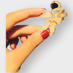 Astronot ahşap broş