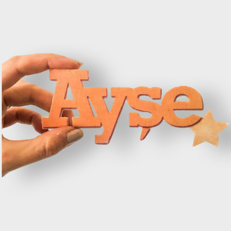 Kişiye Özel Ahşap Kapı İsimliği